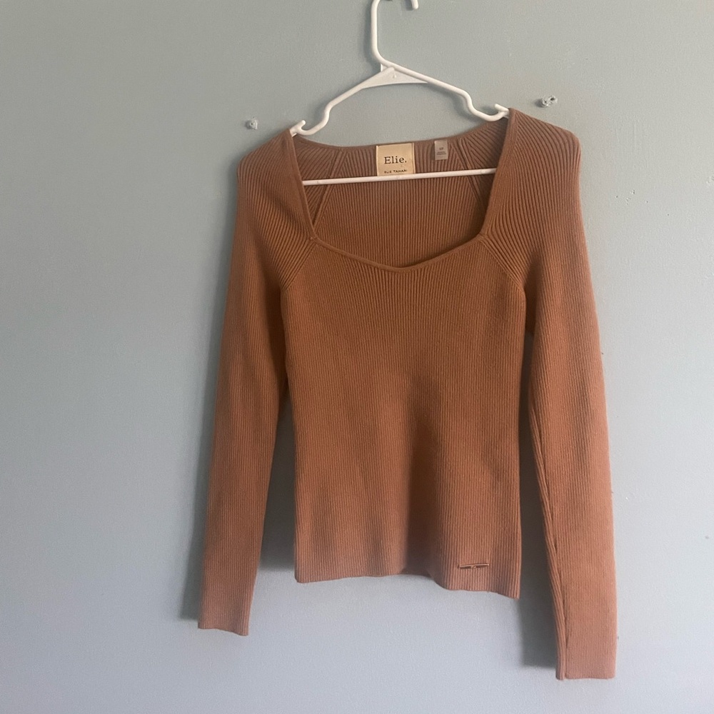 Elie Tahari Tan Ribbed Knitwear